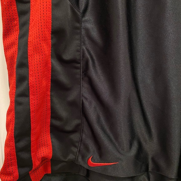 Vintage Nike Force Black & Red Basketball Shorts - Picture 3 of 9